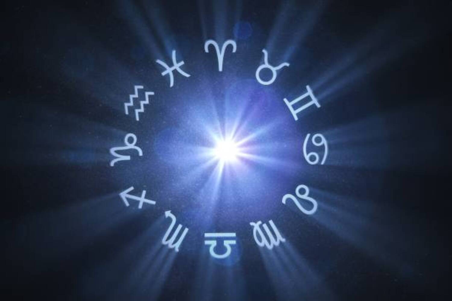 Uranus Retrograde Sambut Gerhana Bulan, Zodiak Diminta Waspada