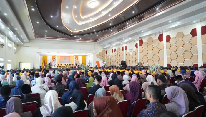 Hadiri Sidang Senat Terbuka Wisuda STISIP Syamsul Ulum, Wali Kota Sukabumi Tekankan Pentingnya Sinergi Pemerintah dan Akademik 2 1000743912