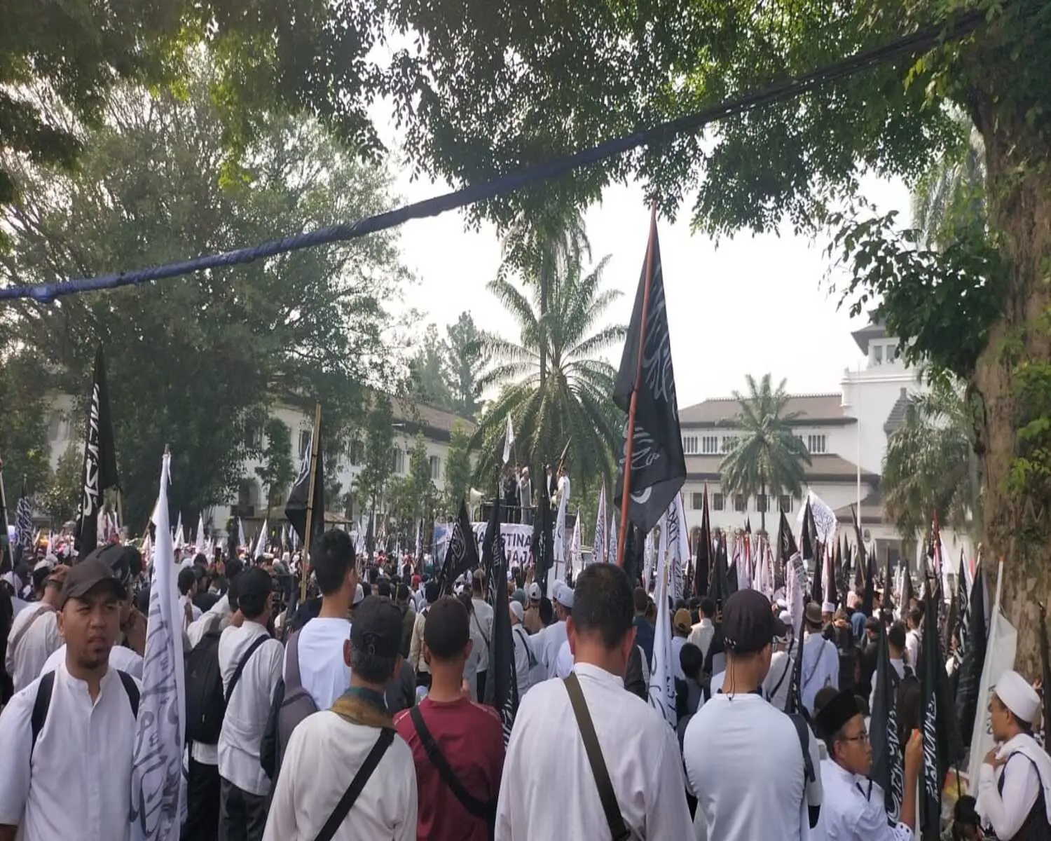 Bandung Heboh: 15.000 Massa Desak Pembebasan Palestina