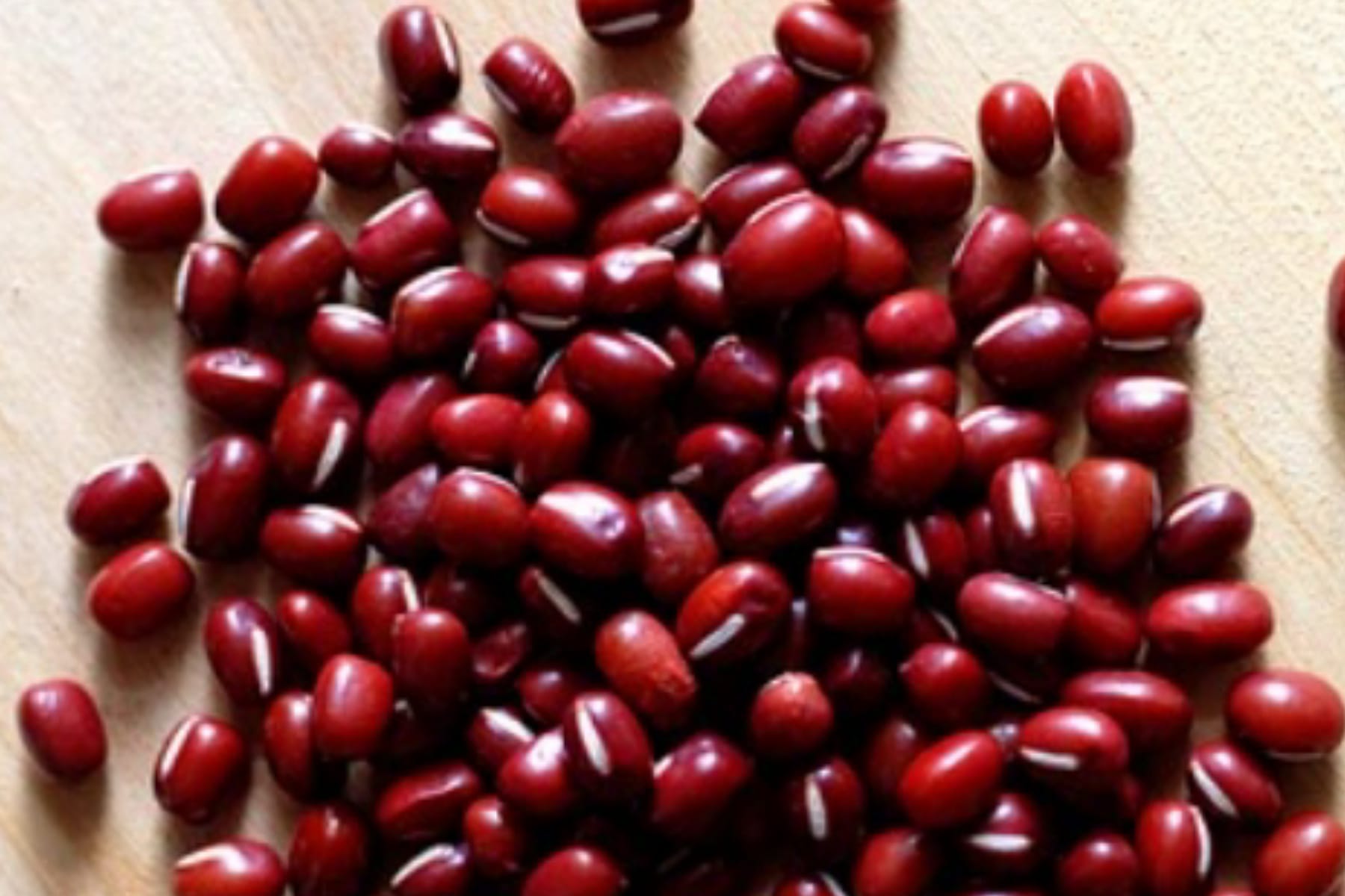 Bukan Cuma Hijau! Kenali Kacang Panjang Merah dan Segudang Manfaatnya 1 Bukan Cuma Hijau! Kenali Kacang Panjang Merah dan Segudang Manfaatnya