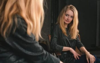 Cara Tegas Melepaskan Diri dari Wanita yang Tidak Menghargai Anda
