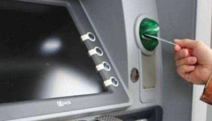 Cek Saldo Minimum 3 Bank Besar: Mandiri, BRI, dan BNI per Oktober 2025