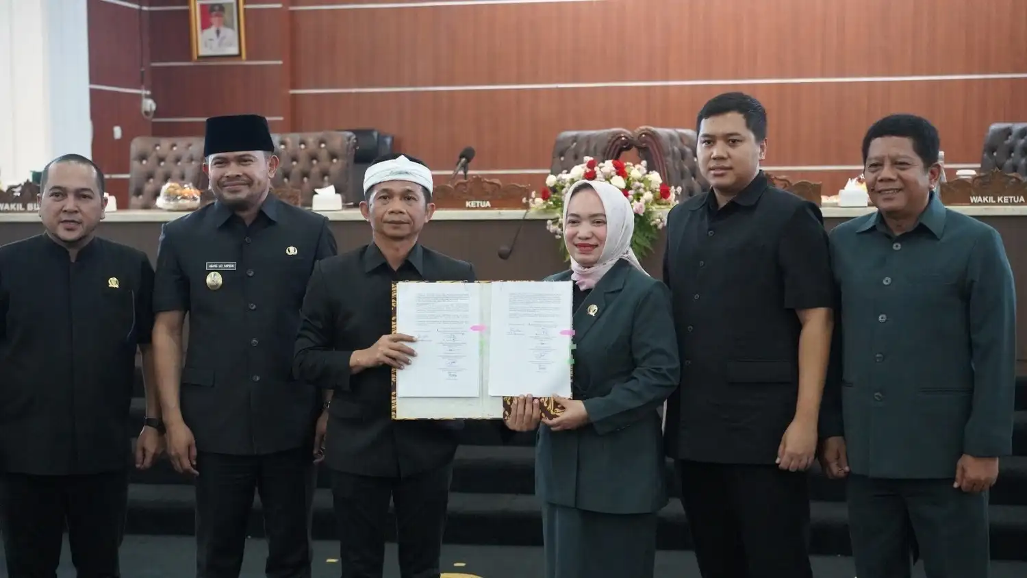 DPRD dan Bupati Kabupaten Purwakarta Teken KUA-PPAS 2026, Anggaran 2,4 T