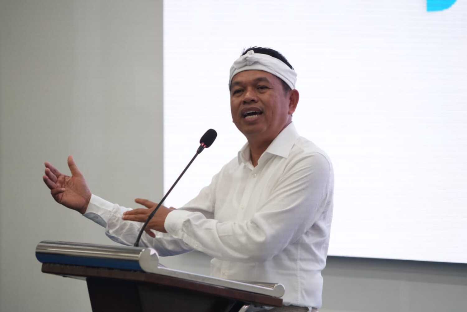 Dedi Mulyadi Minta Audit Mendalam Kas Jabar 1 Dedi Mulyadi Minta Audit Mendalam Kas Jabar
