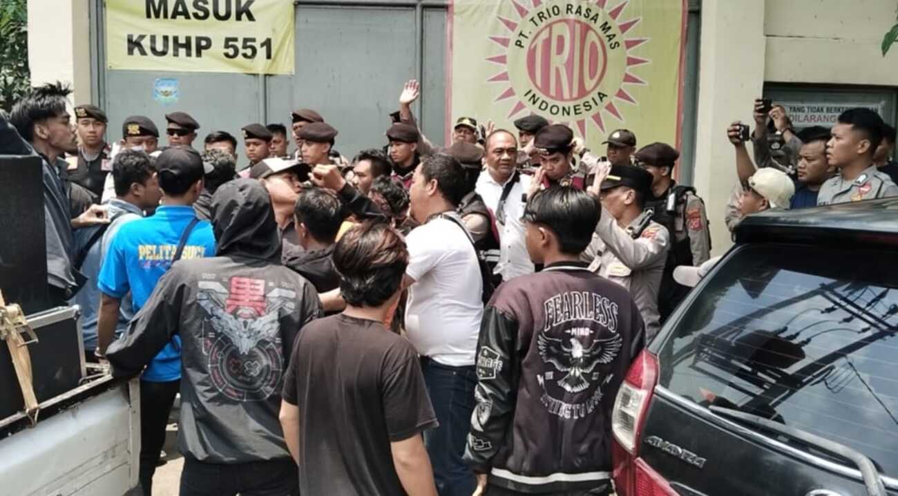 Demo PT Trio Food Cianjur Ricuh, Massa Ancam Bertahan Sepekan