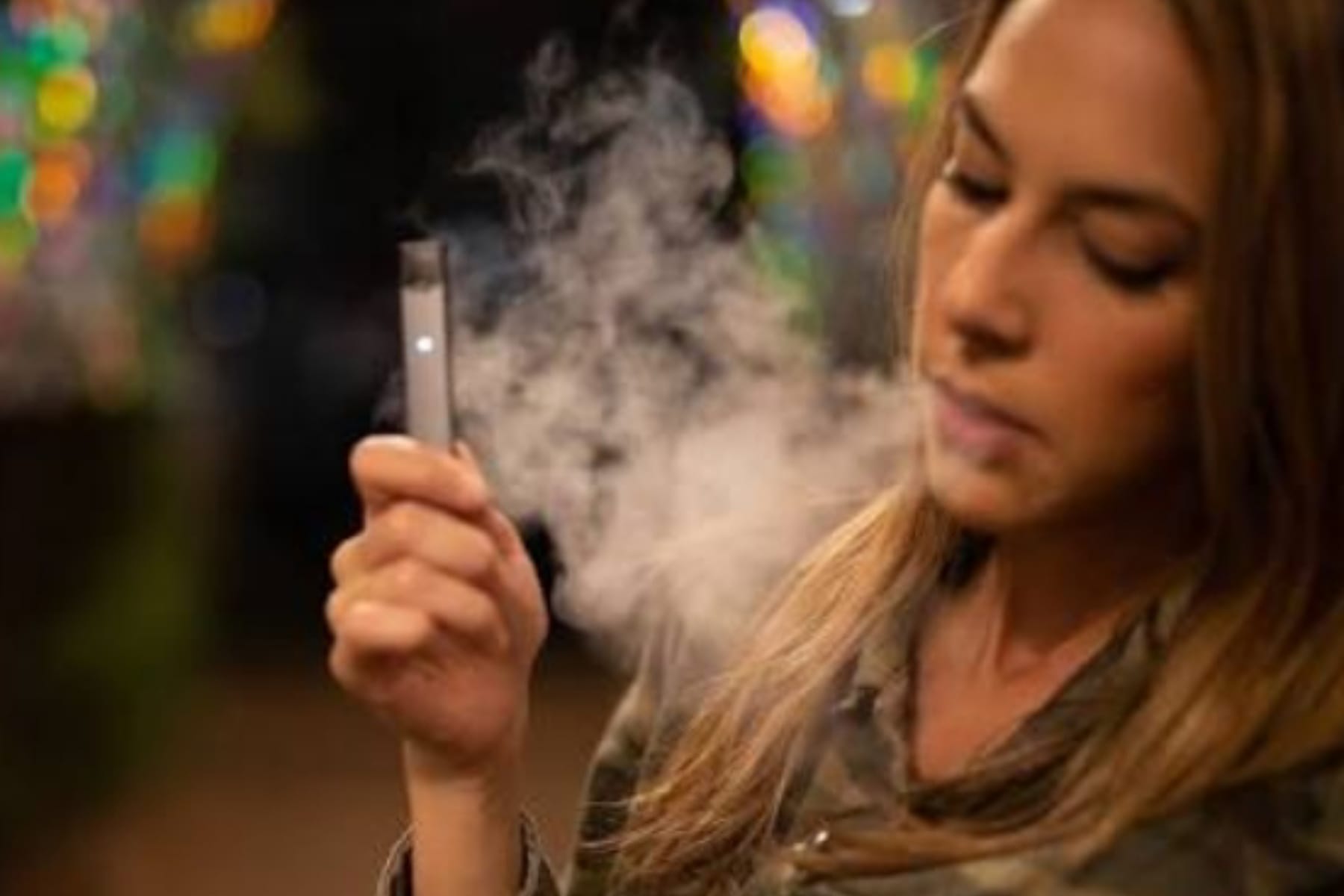 Dianggap Lebih Aman, Seberapa Besar Ancaman Rokok Vape bagi Kesehatan?
