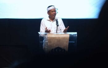 Doa dan Duka Gubernur Dedi Mulyadi untuk Dini Yuliani 3 Doa dan Duka Gubernur Dedi Mulyadi untuk Dini Yuliani