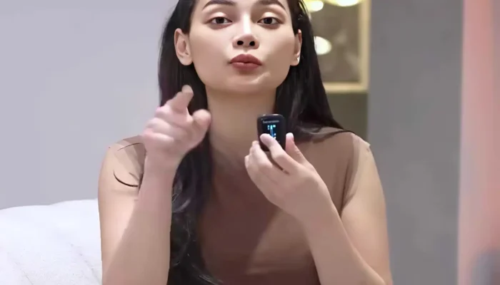 Erika Carlina: Lamaran Spektakuler di Atas Panggung!