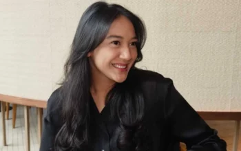 Foto Kebersamaan Hilang, Ada Apa dengan Rumah Tangga Putri Tanjung?