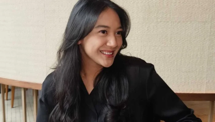 Foto Kebersamaan Hilang, Ada Apa dengan Rumah Tangga Putri Tanjung?
