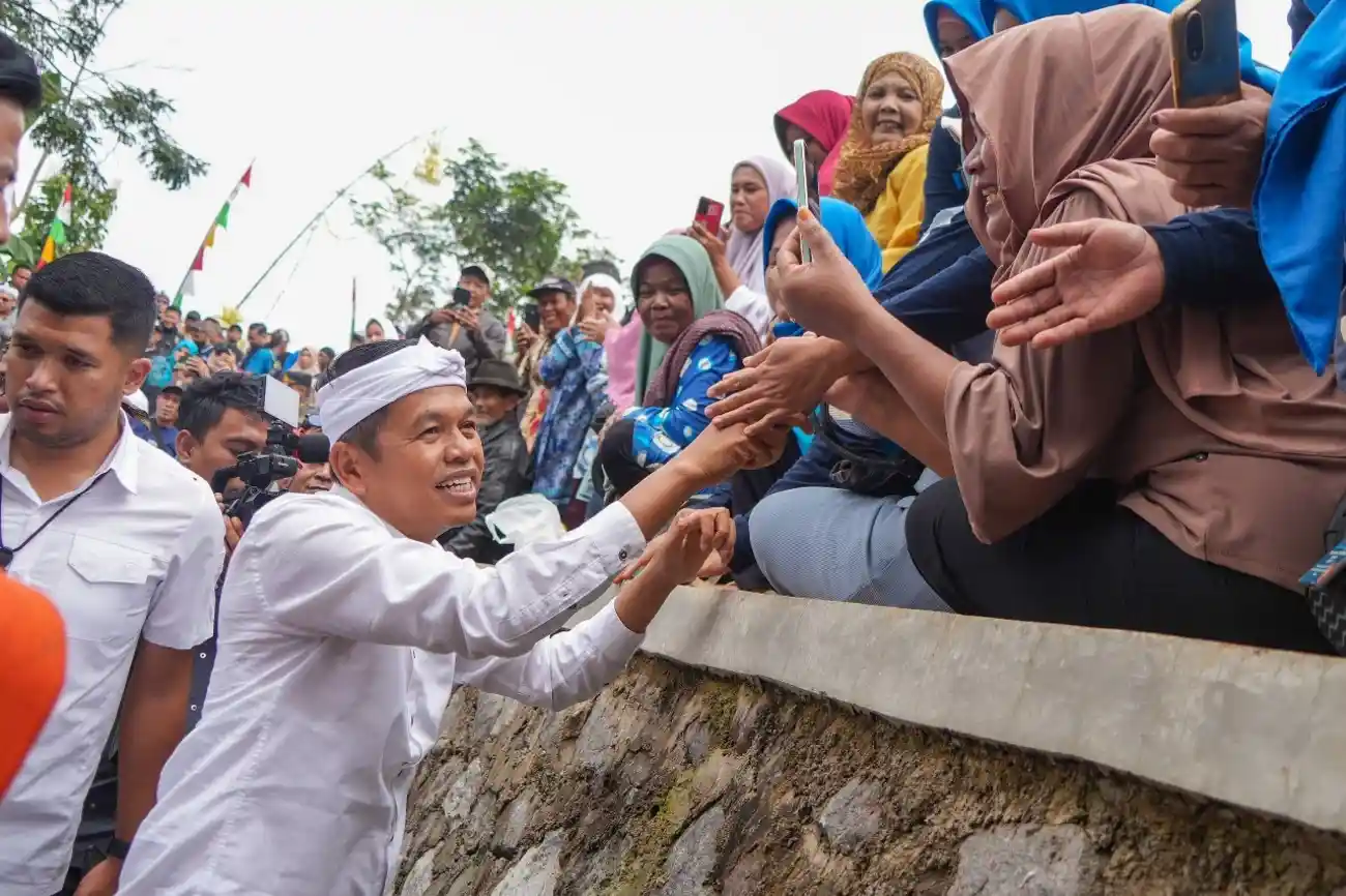 Gerakan Poe Ibu, Cara KDM Hidupkan Lagi Tradisi Gotong-Royong Jabar