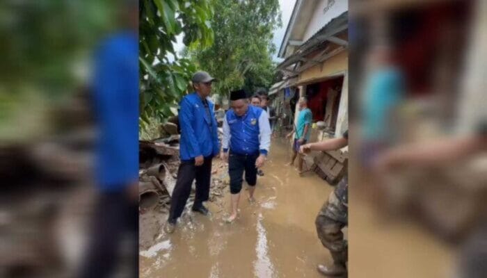 HSP ke-97, DPD KNPI Kab. Sukabumi Merangkul Korban Banjir Bandang di Tengah Puing-Puing Harapan