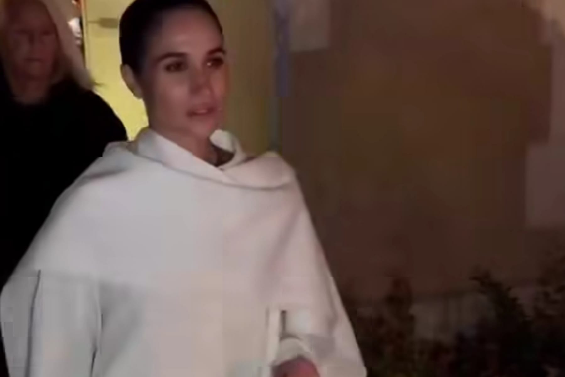 Hadiri Show Balenciaga, Meghan Markle Tuai Kecaman Keras dari Netizen