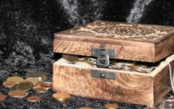 Harta Karun Kuno Dvaravati Ditemukan di Bawah Patung Buddha Tidur Thailand 3 Harta Karun Kuno Dvaravati Ditemukan di Bawah Patung Buddha Tidur Thailand