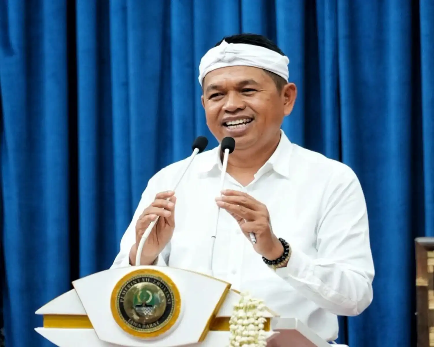 Jawa Barat Menuju Terang dan Terkoneksi