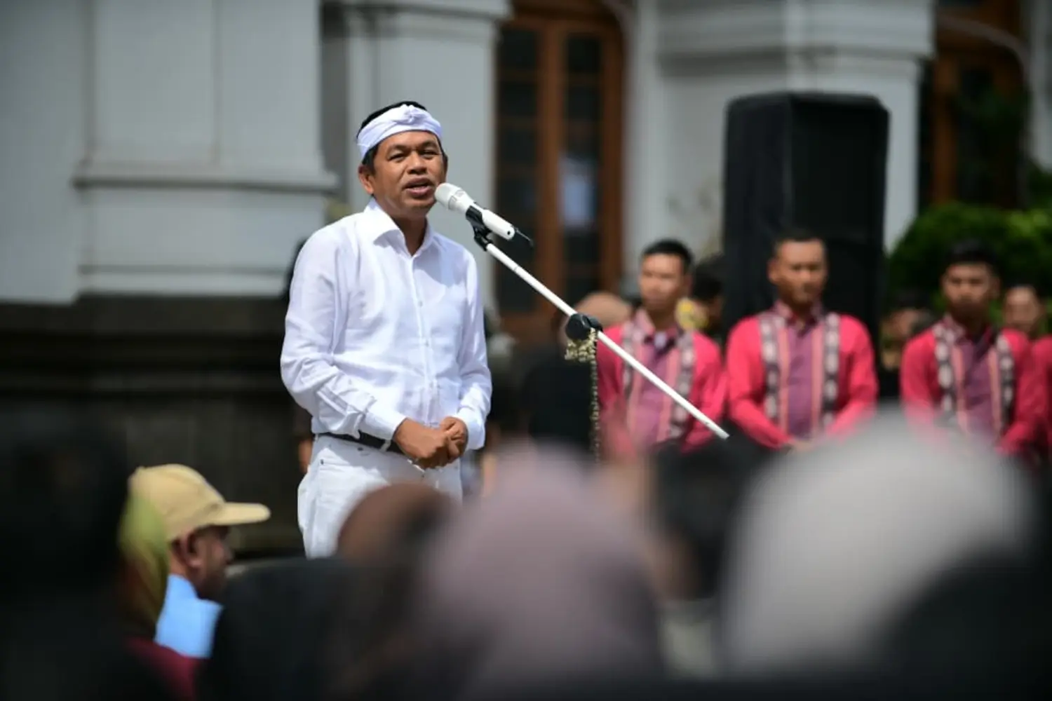 KDM: Gerakan Rereongan Poe Ibu Bersifat Sukarela