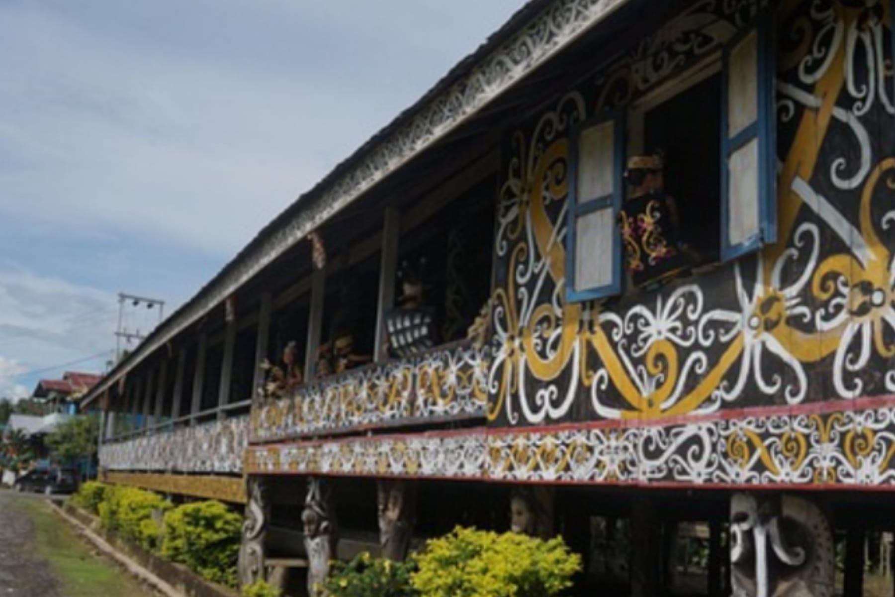 Menjaga Warisan Leluhur: Tradisi Pengobatan Balian Dayak Taboyan 1 Menjaga Warisan Leluhur: Tradisi Pengobatan Balian Dayak Taboyan Bertahan di Era Modern
