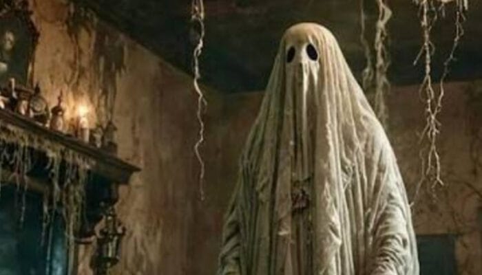 Mitos Pocong dan Pohon Pisang: Benarkah Jadi Sarang Favorit Makhluk Gaib?