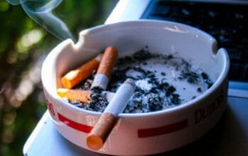 Mitos atau Fakta: Mengapa Sebagian Perokok Terlihat Lebih Bugar? 4 Mitos atau Fakta: Mengapa Sebagian Perokok Terlihat Lebih Bugar?