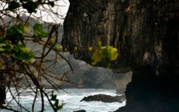 Nyi Roro Kidul dan Ratu Kidul: Benarkah Keduanya Adalah Sosok yang Berbeda?