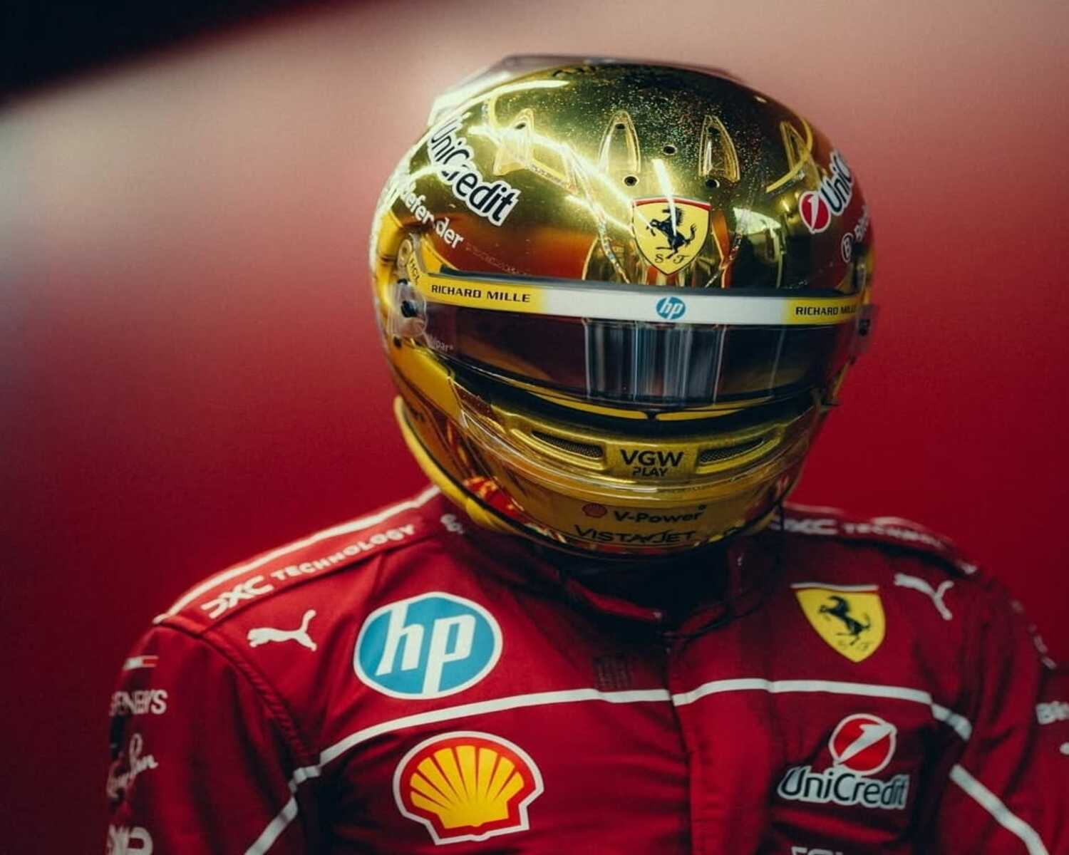 Penalti 5 Detik Hancurkan Posisi Lewis Hamilton di GP Singapura