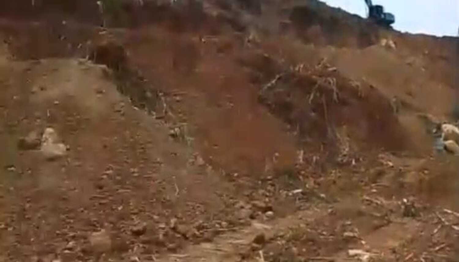 Pengurus Bumdes Sukajaya Kecewa terhadap Pengusaha Angkutan Bos Rizal yang Tak Menguruskan Perijinan Galian Tanah di Gunung Sembung