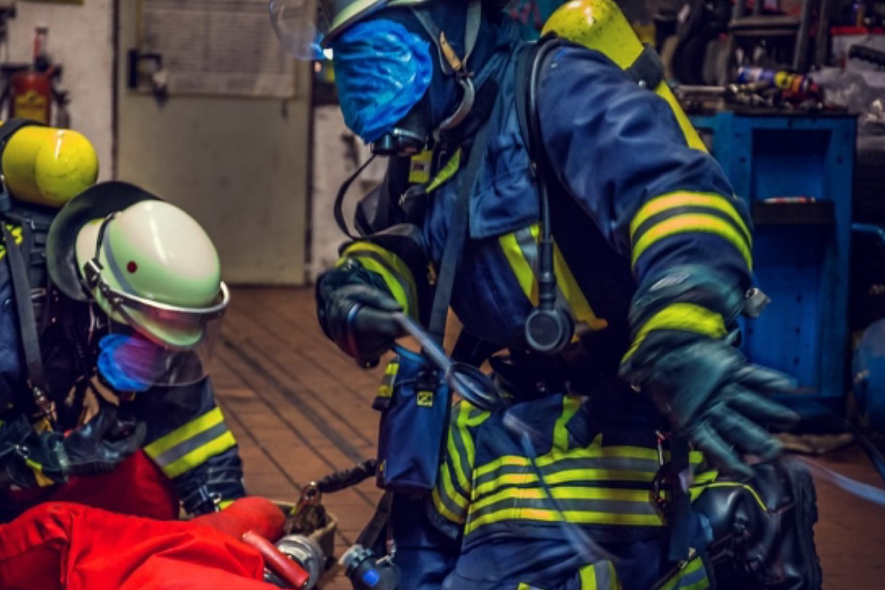 Relawan Sejati: Pahlawan Tanpa Tanda Jasa di Balik Perubahan