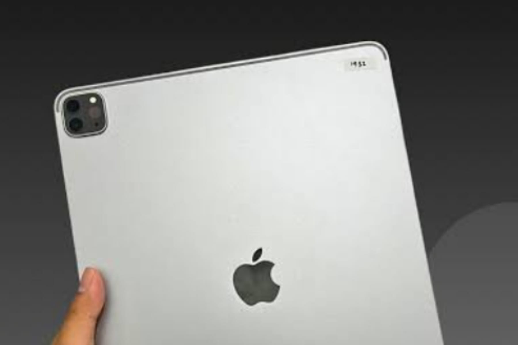 Rumor iPad Pro 2027: Akan Dilengkapi 'Vapor Chamber' dan Chip M6 1 Rumor iPad Pro 2027: Akan Dilengkapi 'Vapor Chamber' dan Chip M6