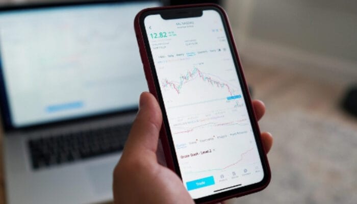 Saham TLKM Melonjak 9,52% Usai Umumkan Spin-Off TIF Senilai Rp 35,7 Triliun