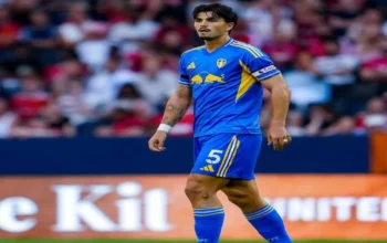 Tottenham Incar Pascal Struijk, Leeds United Siaga!