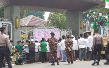 Aksi Panas di Pendopo Cianjur! Banser Tagih Janji Rp25 Juta untuk RT