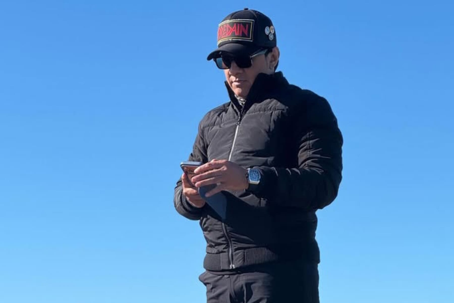 Andre Taulany Galang Dana Peduli Bencana Sumatera: Uluran Kasih untuk Tapanuli Tengah 1 Andre Taulany Galang Dana Peduli Bencana Sumatera: Uluran Kasih untuk Tapanuli Tengah