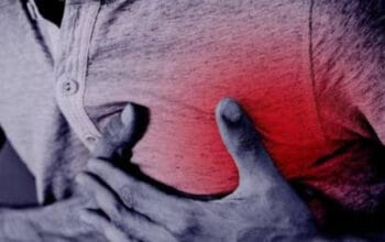 Bukan Cuma Nyeri Dada: Kenali Tanda Tipikal dan Atipikal Serangan Jantung