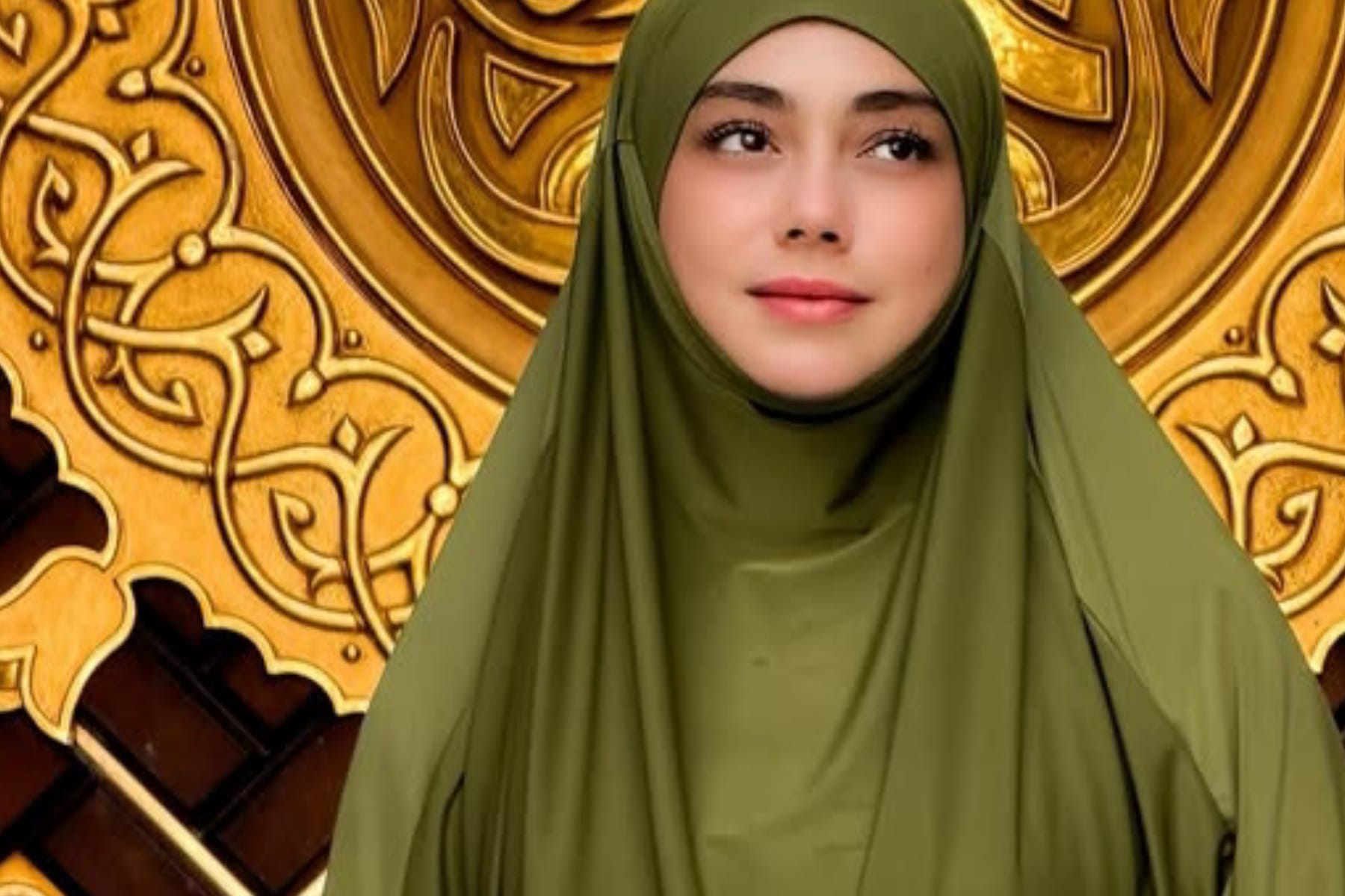 Celine Evangelista Terpukul Anak Malu Lihat Ibunya Tanpa Hijab 1 Celine Evangelista Terpukul Anak Malu Lihat Ibunya Tanpa Hijab