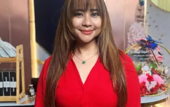 Chikita Meidy Resmi Jadi Janda Berkelas 7 Chikita Meidy Resmi Jadi Janda Berkelas