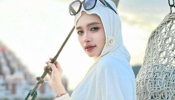 Denny Darko Ungkap Tekanan Berat Inara Rusli dalam Isu Perebutan Suami