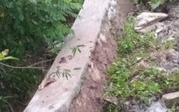 Diduga Tak Sesuai Spesifikasi, Drainase di Desa/Kecamatan Campaka, Purwakarta Ambruk