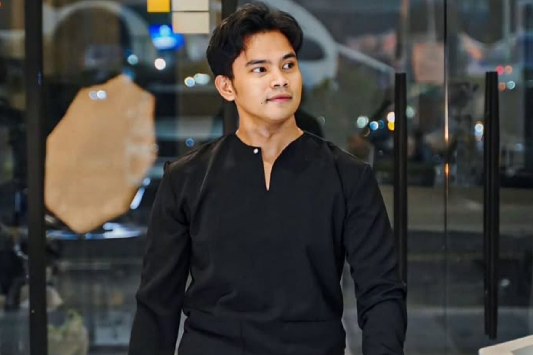 Gagal Jaga Pandangan: Pengakuan Insanul Fahmi Terpikat Inara Rusli 1 Gagal Jaga Pandangan: Pengakuan Insanul Fahmi Terpikat Inara Rusli