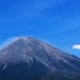 Gunung Semeru Siaga Level IV: Erupsi Kecil Berlanjut, Ancaman Lahar Dingin Meningkat