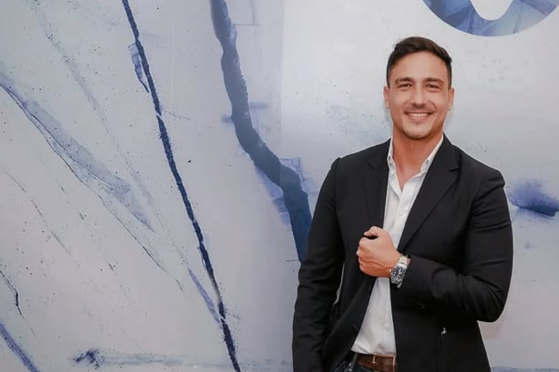 Hamish Daud Ancam Tempuh Jalur Hukum, Bantah Tegas Isu Selingkuh dengan Chef Sabrina