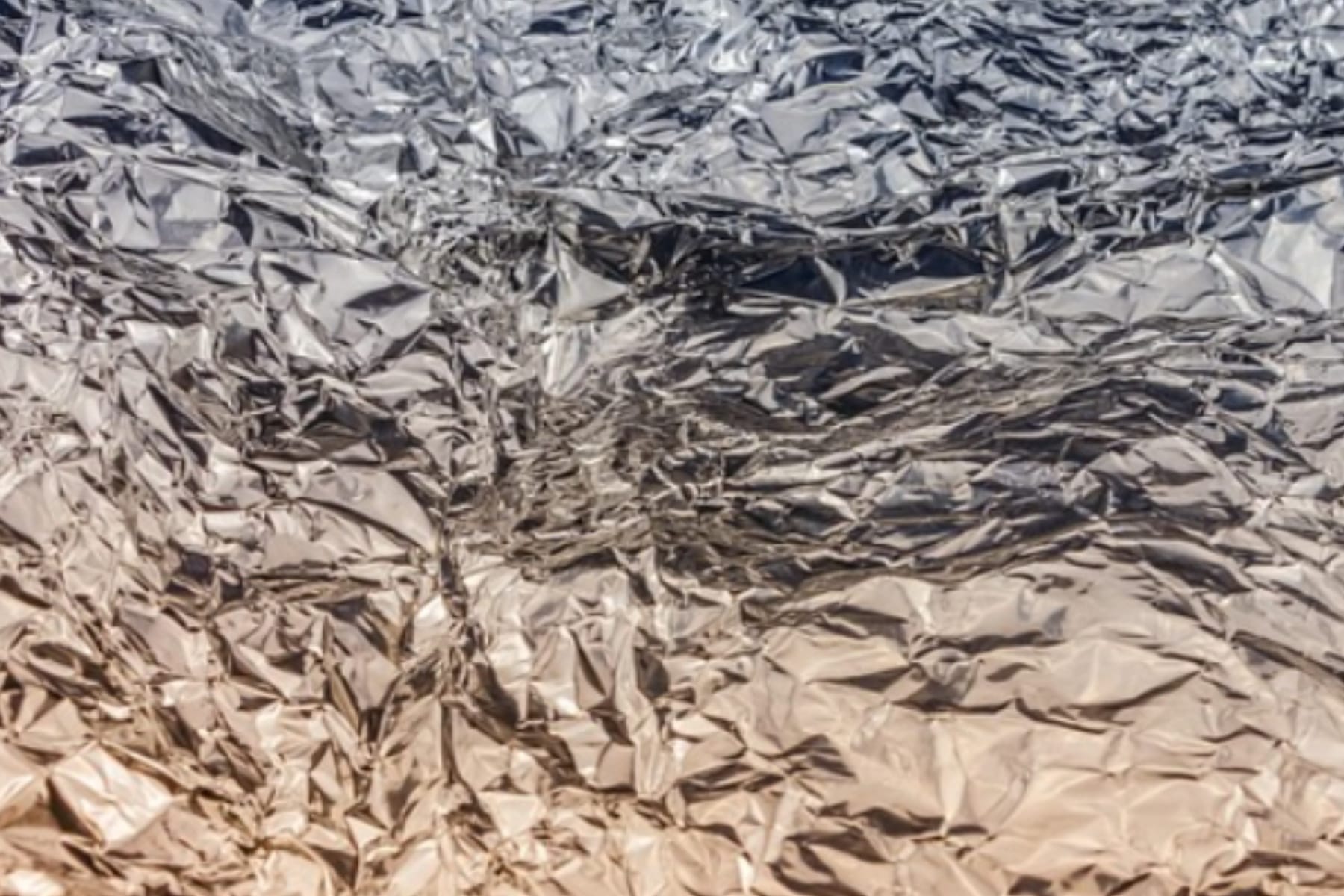 'Harta Karun' Terbuang: PT Timah Sadar Nilai Mineral Ikutan yang Dibuang ke Laut 1 'Harta Karun' Terbuang: PT Timah Sadar Nilai Mineral Ikutan yang Dibuang ke Laut