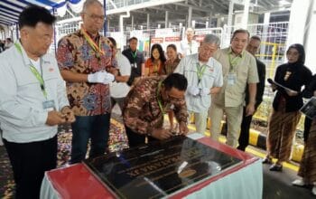 Wujudkan Komitmen Energi Bersih dan Zero Emission, PT Pratama Abadi Industri Resmikan PLTS Atap 4,6 WWp di Sukabumi 8 IMG 20251111 WA0022