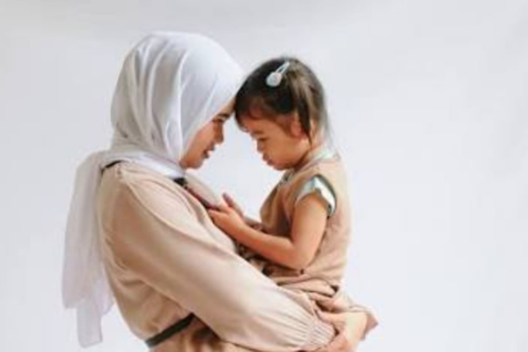 Kekuatan Tak Tergoyahkan Doa Seorang Ibu bagi Anak-anaknya