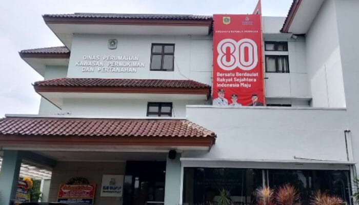 Kritikan Tajam: Kadis DPKPP Kabupaten Bogor Dinilai Bungkam Soal Pengajuan 100 Rutilahu Warga Desa Karang Tengah