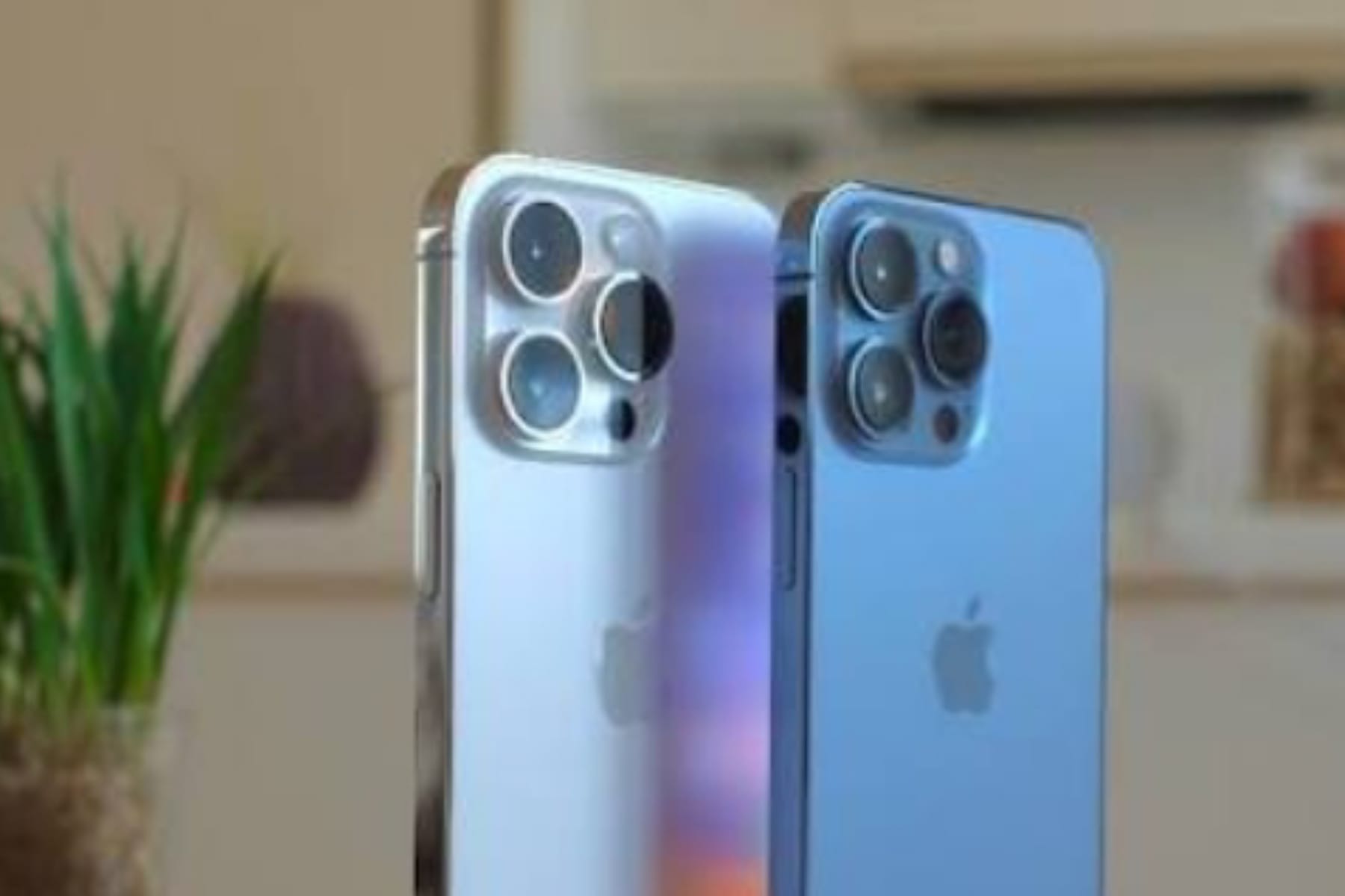 Laporan Apple: John Ternus Calon Kuat Pengganti Tim Cook di 2026