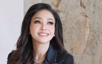 Maia Estianty Ungkap Hubungan dengan Syifa Hadju dan Tissa Biani: "Tidak Dekat Banget" 3 Maia Estianty Ungkap Hubungan dengan Syifa Hadju dan Tissa Biani: "Tidak Dekat Banget"