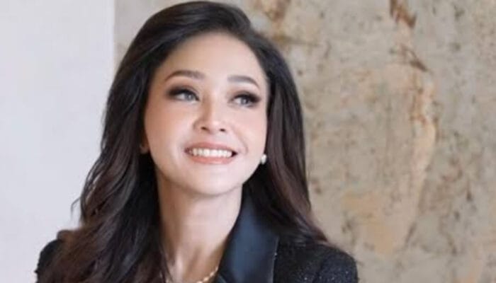 Maia Estianty Ungkap Hubungan dengan Syifa Hadju dan Tissa Biani: “Tidak Dekat Banget”