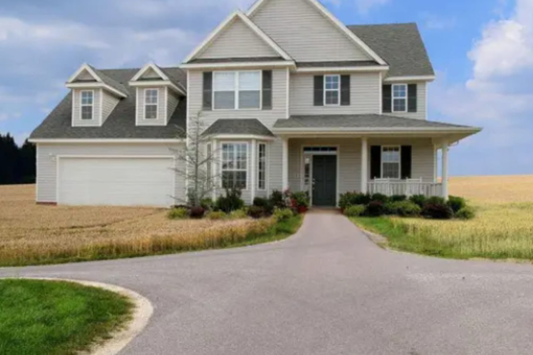 Menguak Tabir Mitos: Rasionalitas di Balik Rumah Tusuk Sate