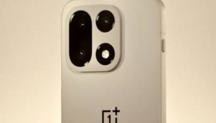 OnePlus 15 Resmi Global, Langsung Terima Update Software Perdana OxygenOS 16