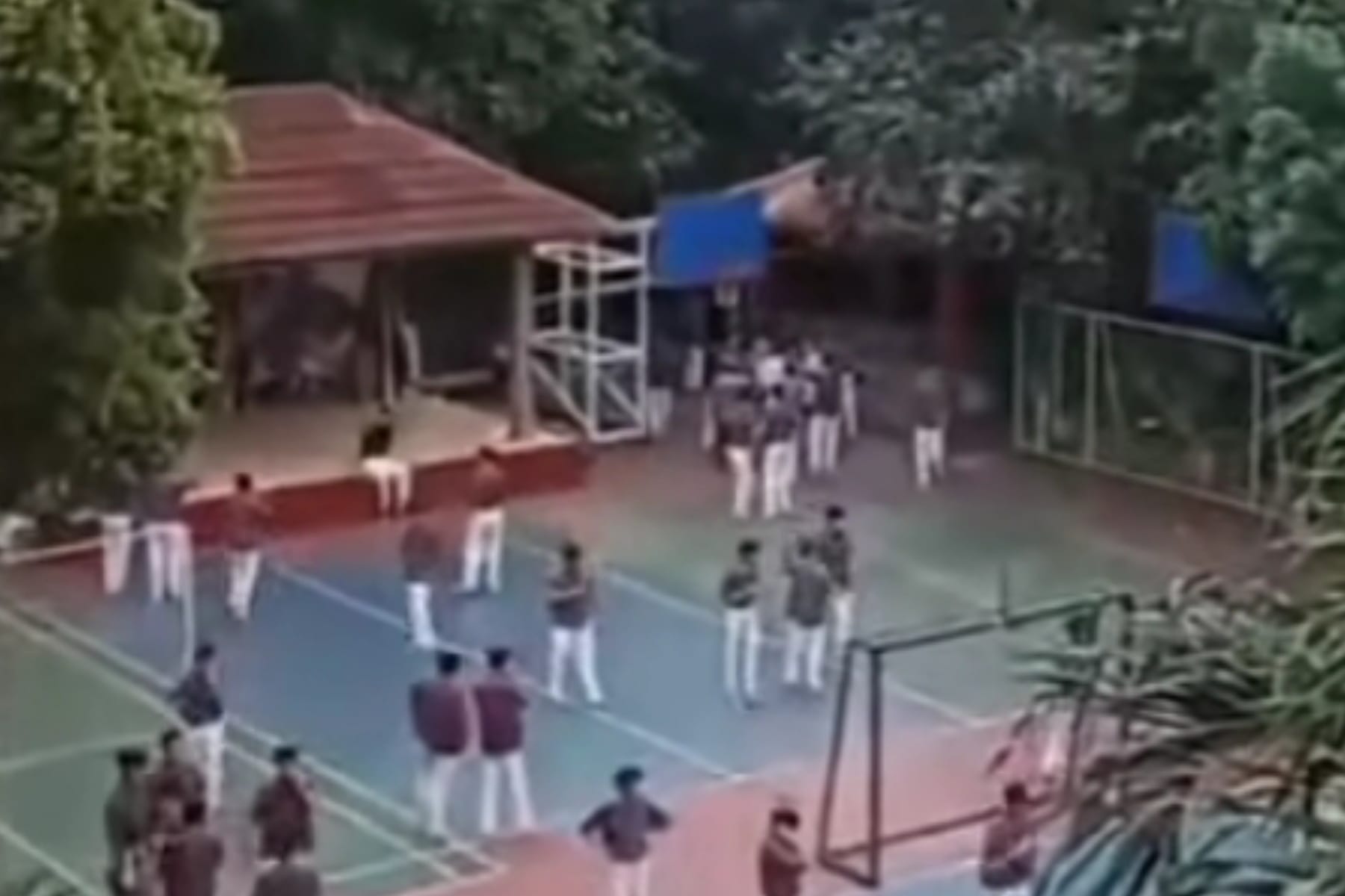 Pasca Ledakan SMAN 72 Jakarta: Polisi Jamin Keamanan, Olah TKP Selesai 1 Pasca Ledakan SMAN 72 Jakarta: Polisi Jamin Keamanan, Olah TKP Selesai